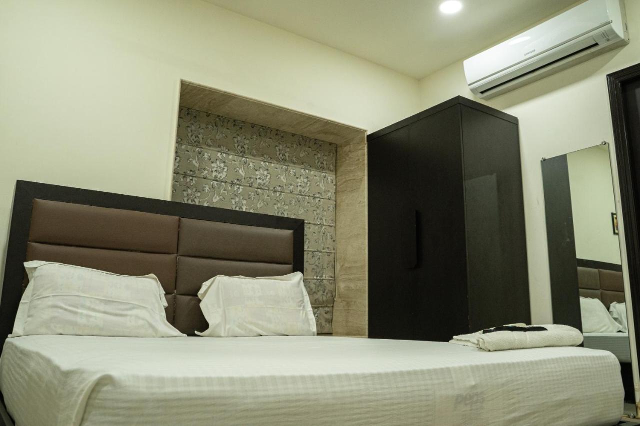 Nk7 Guest House Kolkata Eksteriør bilde